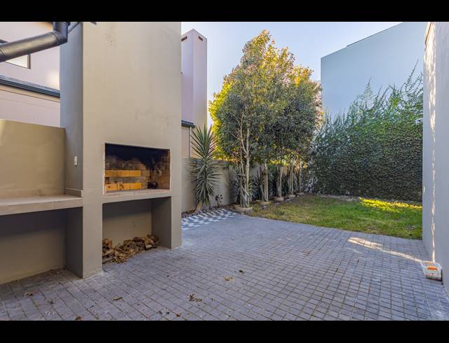 3 BEDROOM FREEHOLD FOR SALE IN SAGEWOOD